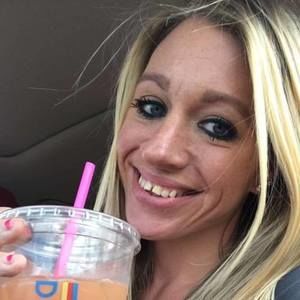 Meet your Posher, Elisha